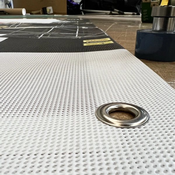  Mesh Banner